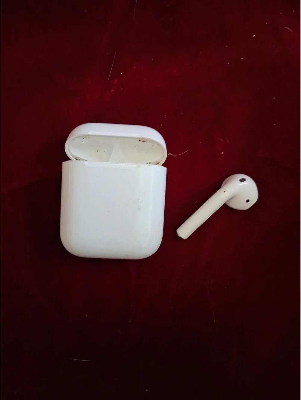 Apple Airpod Gen 2 Right Earbud With Charging Case A1602 A2032